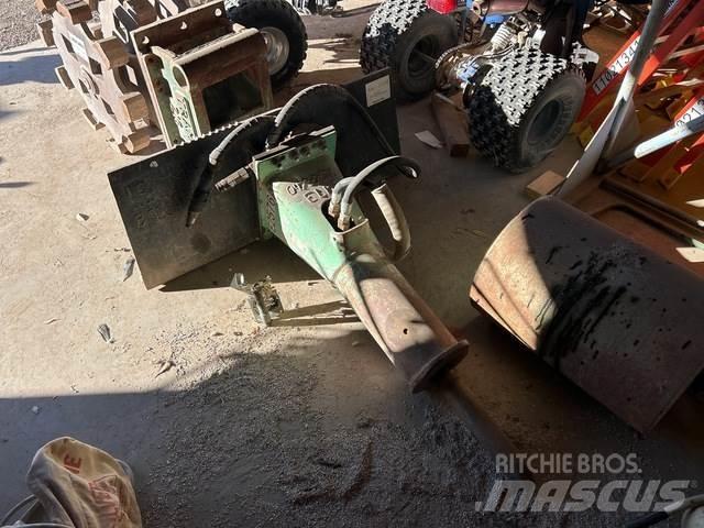 Bobcat 750LBS مطارق / كسارات