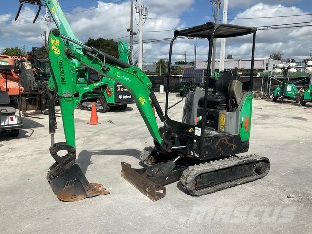 Bobcat E20 حفارات زحافة