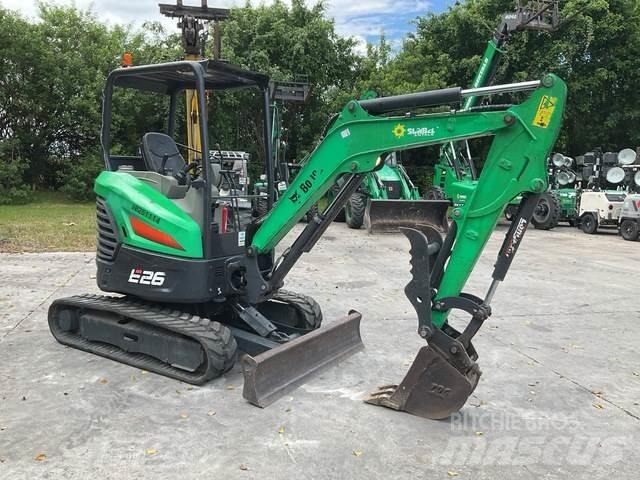 Bobcat E26 حفارات زحافة
