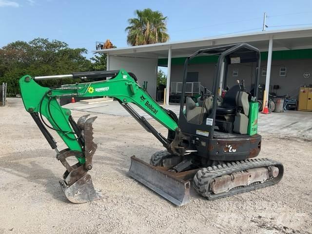 Bobcat E26 حفارات زحافة