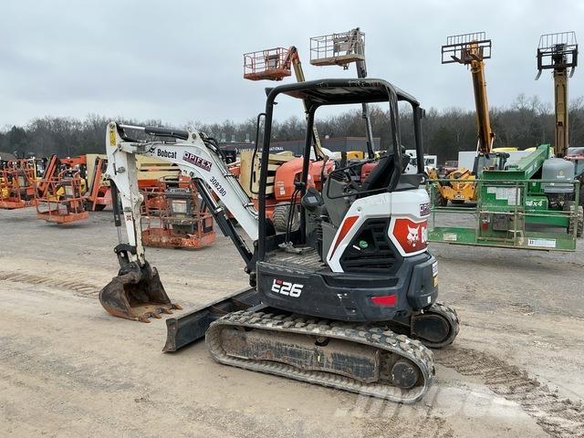 Bobcat E26 حفارات زحافة