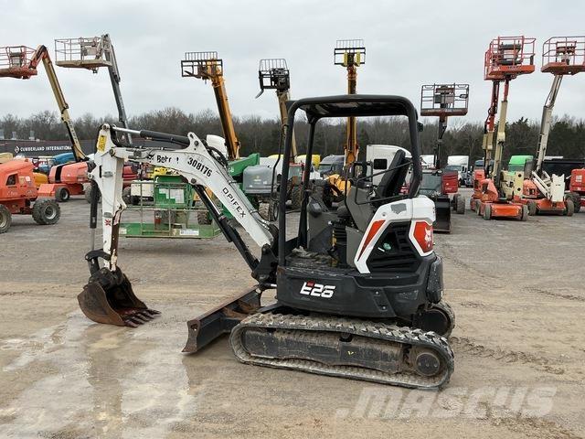Bobcat E26 حفارات زحافة