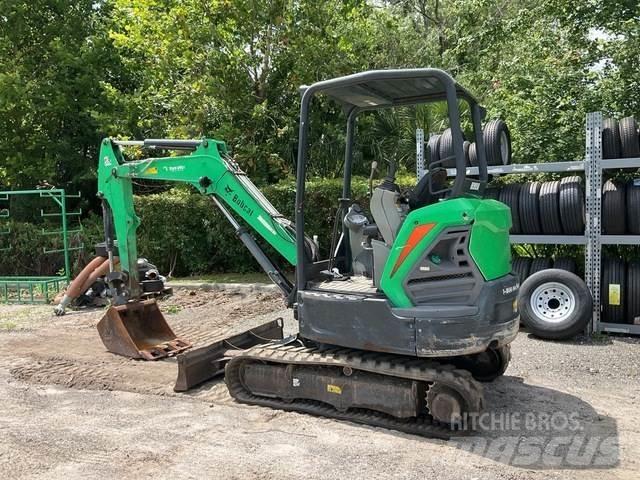 Bobcat E32I حفارات زحافة