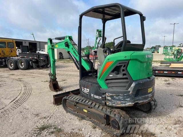 Bobcat E32I حفارات زحافة