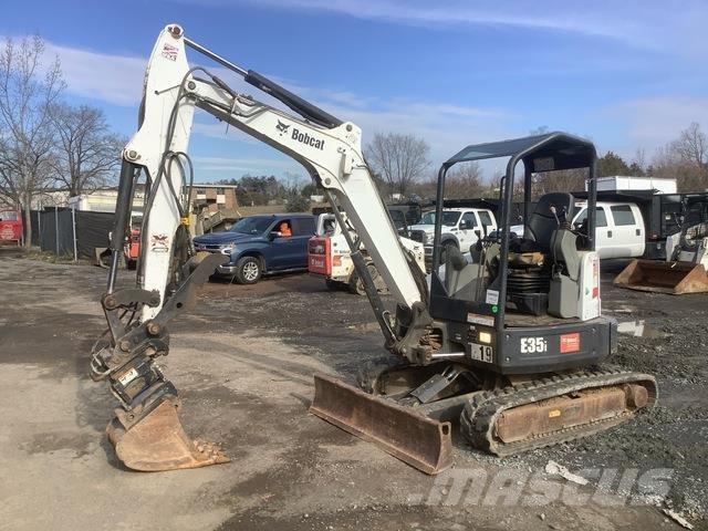Bobcat E35I حفارات زحافة