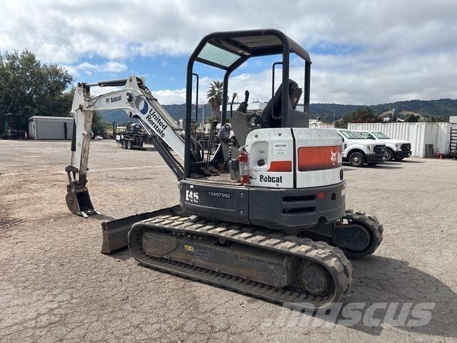 Bobcat E45 حفارات زحافة