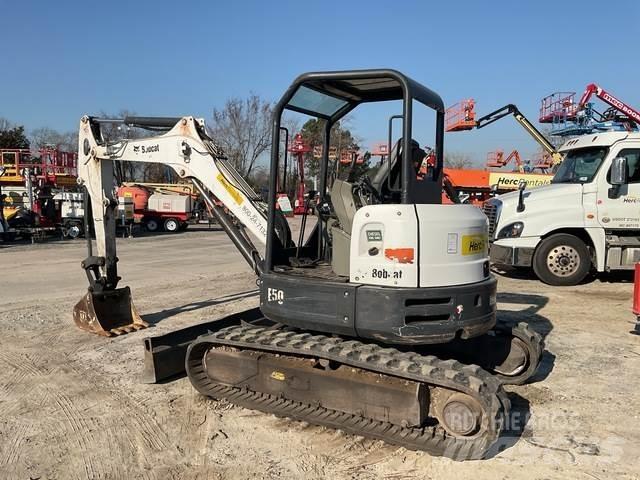 Bobcat E50 حفارات زحافة