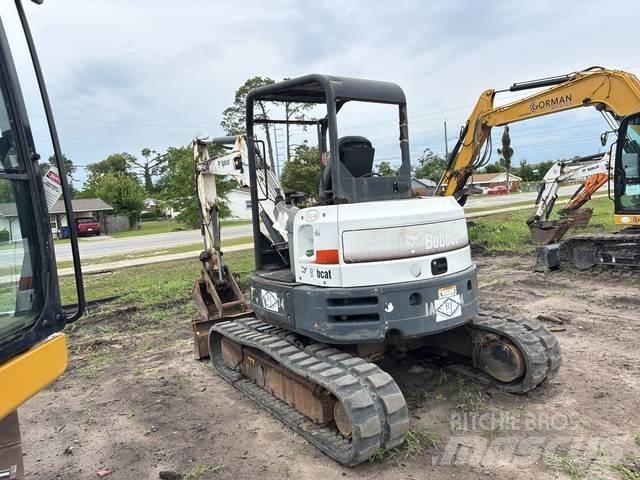 Bobcat E50 حفارات زحافة