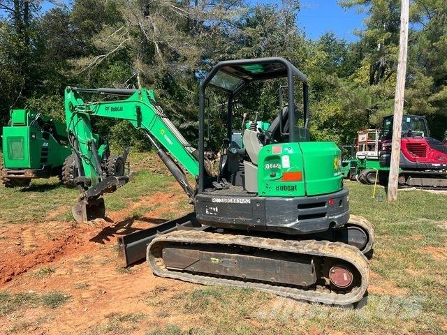 Bobcat E50 حفارات زحافة