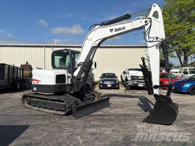 Bobcat E85 حفارات زحافة