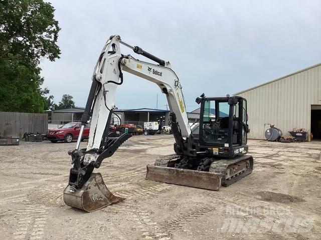 Bobcat E85 حفارات زحافة
