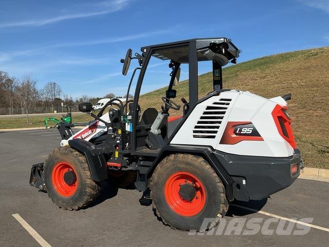 Bobcat L95 لوادر بعجل