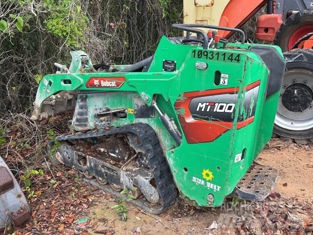 Bobcat MT100 لوادر انزلاقية التوجيه