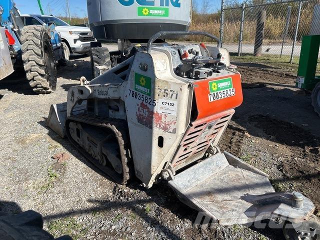 Bobcat MT55 لوادر انزلاقية التوجيه