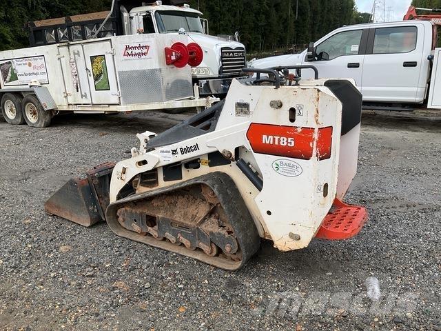 Bobcat MT85 لوادر انزلاقية التوجيه