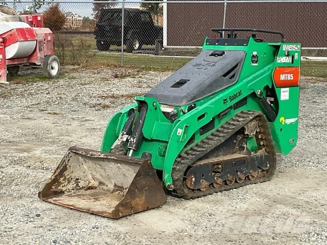 Bobcat MT85 لوادر انزلاقية التوجيه