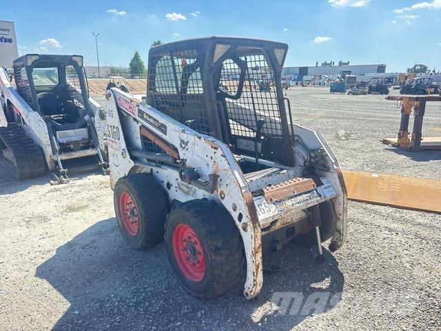 Bobcat S160 لوادر انزلاقية التوجيه