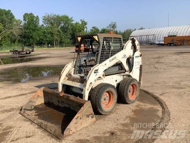 Bobcat S185 لوادر انزلاقية التوجيه