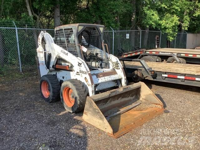Bobcat S185 لوادر انزلاقية التوجيه