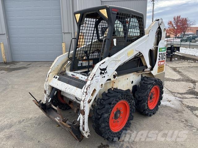 Bobcat S185 لوادر انزلاقية التوجيه