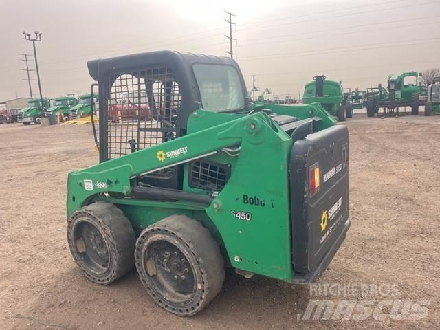 Bobcat S450 لوادر انزلاقية التوجيه