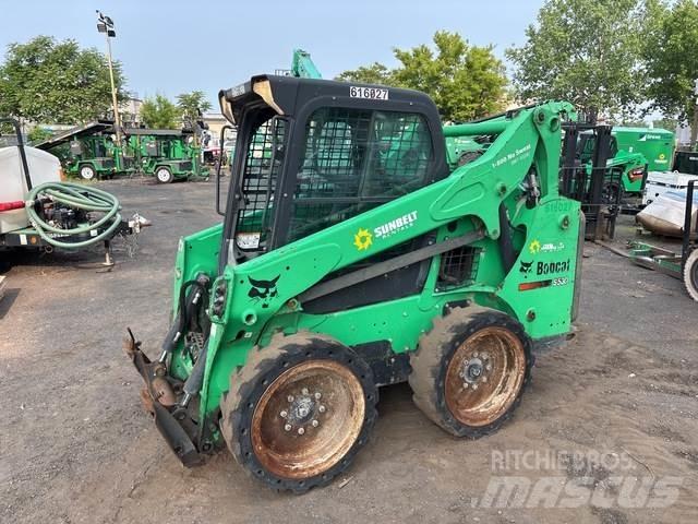 Bobcat S530 لوادر انزلاقية التوجيه