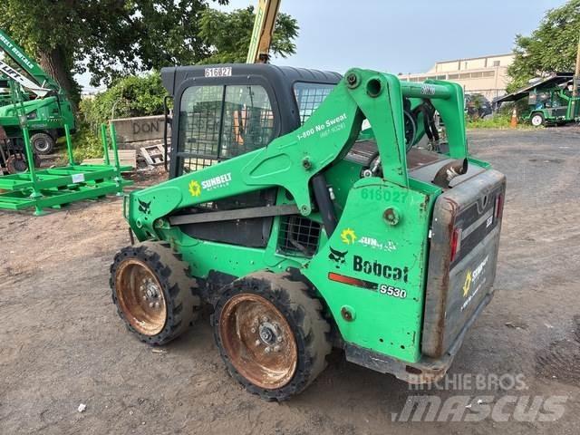 Bobcat S530 لوادر انزلاقية التوجيه