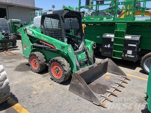 Bobcat S550 لوادر انزلاقية التوجيه