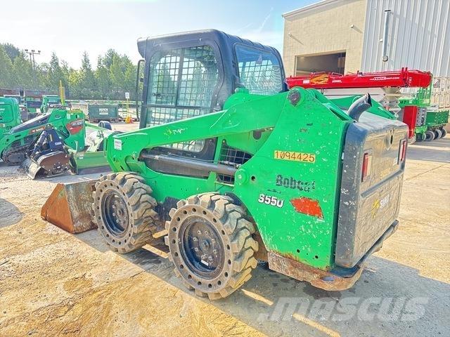 Bobcat S550 لوادر انزلاقية التوجيه