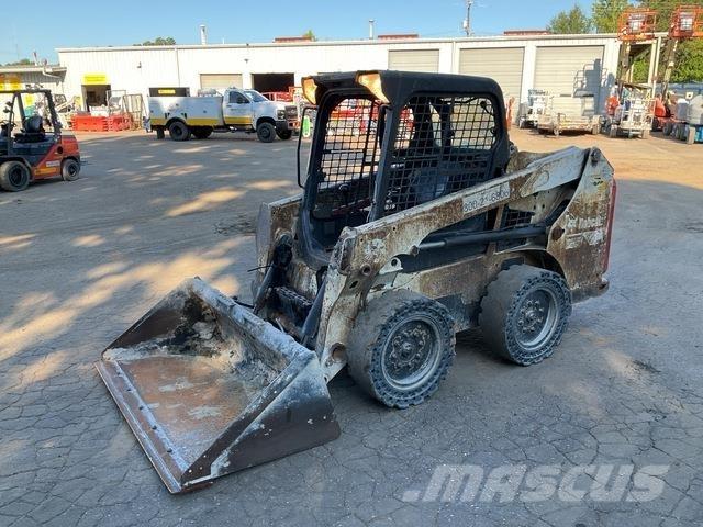 Bobcat S550 لوادر انزلاقية التوجيه