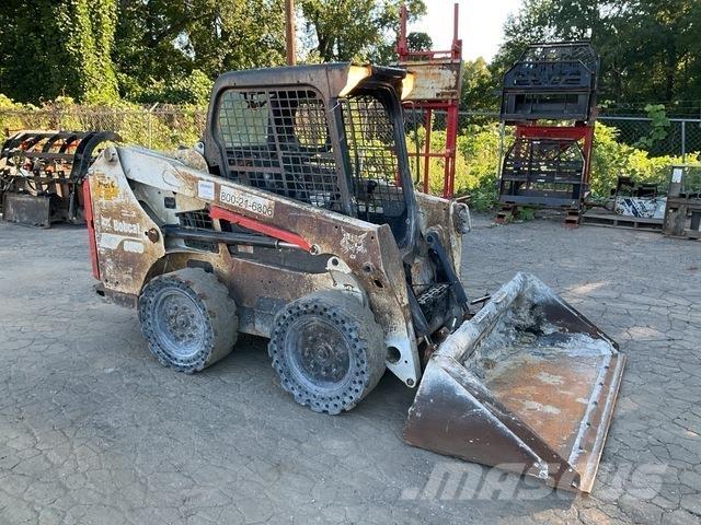 Bobcat S550 لوادر انزلاقية التوجيه