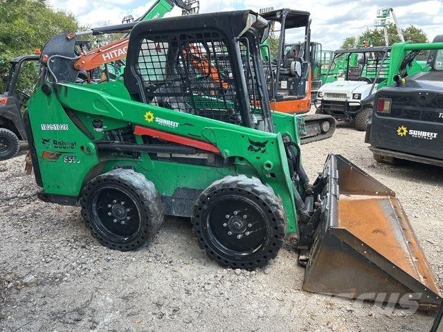 Bobcat S550 لوادر انزلاقية التوجيه