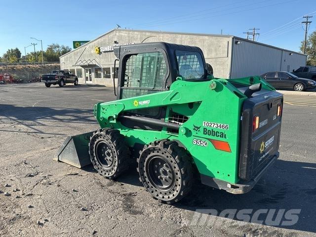 Bobcat S550 لوادر انزلاقية التوجيه