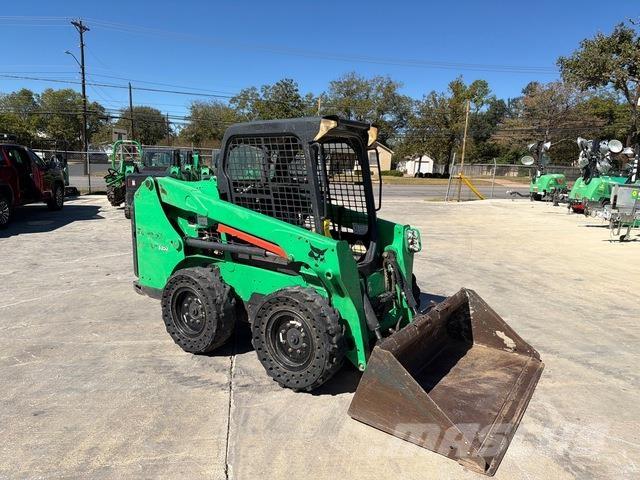 Bobcat S550 لوادر انزلاقية التوجيه