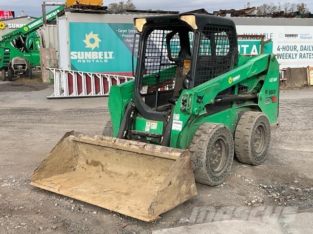 Bobcat S550 لوادر انزلاقية التوجيه