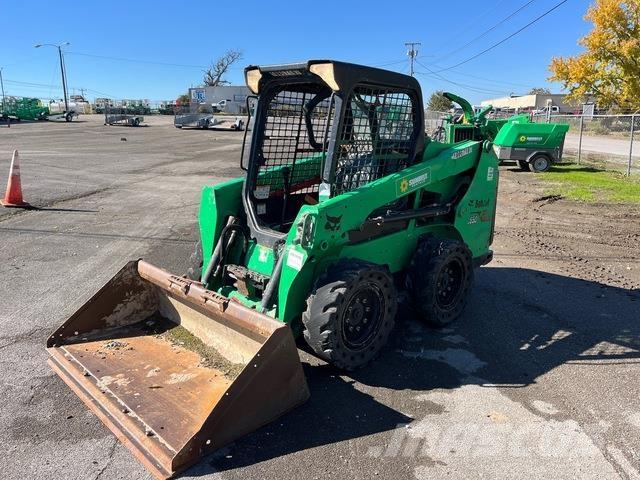 Bobcat S550 لوادر انزلاقية التوجيه