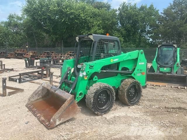 Bobcat S630 لوادر انزلاقية التوجيه