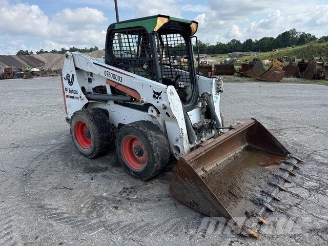 Bobcat S630 لوادر انزلاقية التوجيه