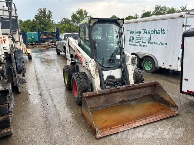 Bobcat S630 لوادر انزلاقية التوجيه