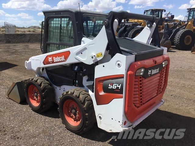 Bobcat S64 لوادر انزلاقية التوجيه