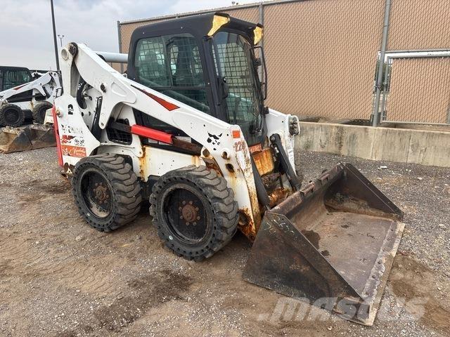 Bobcat S650 لوادر انزلاقية التوجيه