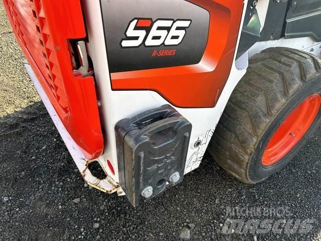 Bobcat S66 لوادر انزلاقية التوجيه