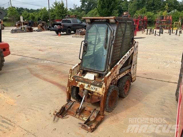 Bobcat S70 لوادر انزلاقية التوجيه