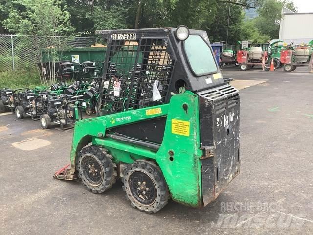 Bobcat S70 لوادر انزلاقية التوجيه
