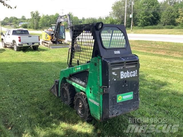 Bobcat S70 لوادر انزلاقية التوجيه