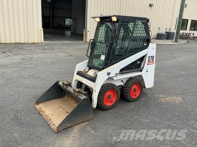 Bobcat S70 لوادر انزلاقية التوجيه
