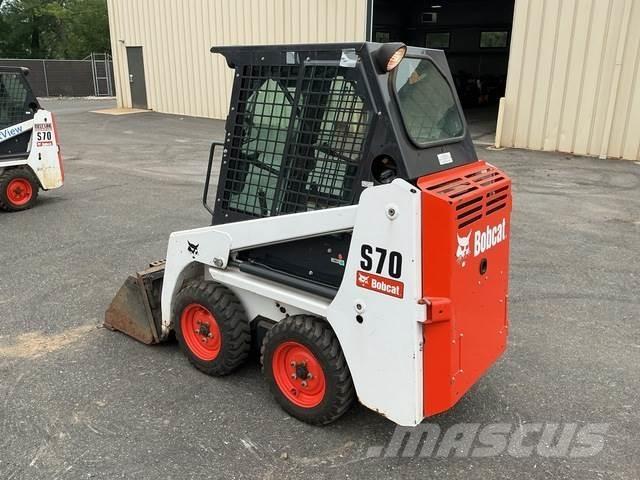 Bobcat S70 لوادر انزلاقية التوجيه