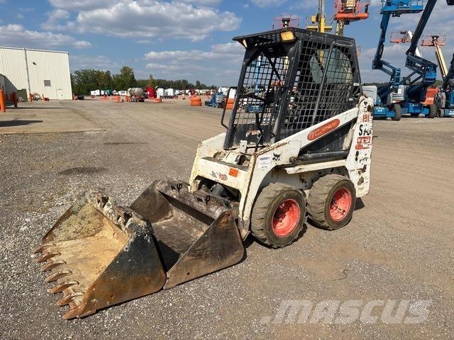 Bobcat S70 لوادر انزلاقية التوجيه
