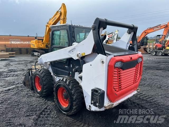 Bobcat S76 لوادر انزلاقية التوجيه