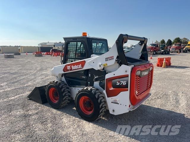Bobcat S76 لوادر انزلاقية التوجيه